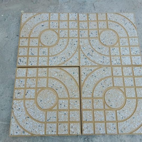 GẠCH 10.6